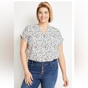Maurices Plus Size Geneva Floral Zipper Neck Blouse